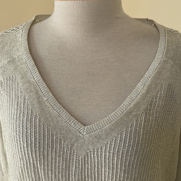 New! Lucky Brand XlL silver mesh shimmery linen blend  overlay top. - Picture 2 of 10